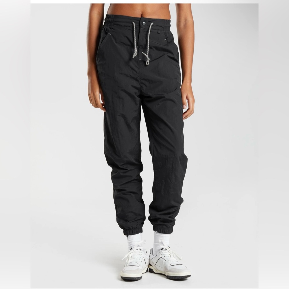 Gymshark Retake Track Joggers Regular Fit Black, Size Medium
